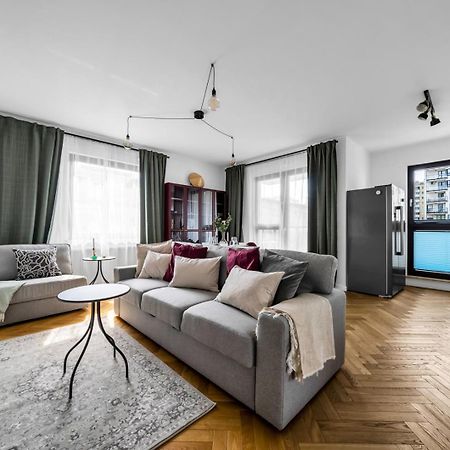 ורשה Skierniewicka Apt - Parking, Workspace, Balcony - By Rentujemy מראה חיצוני תמונה
