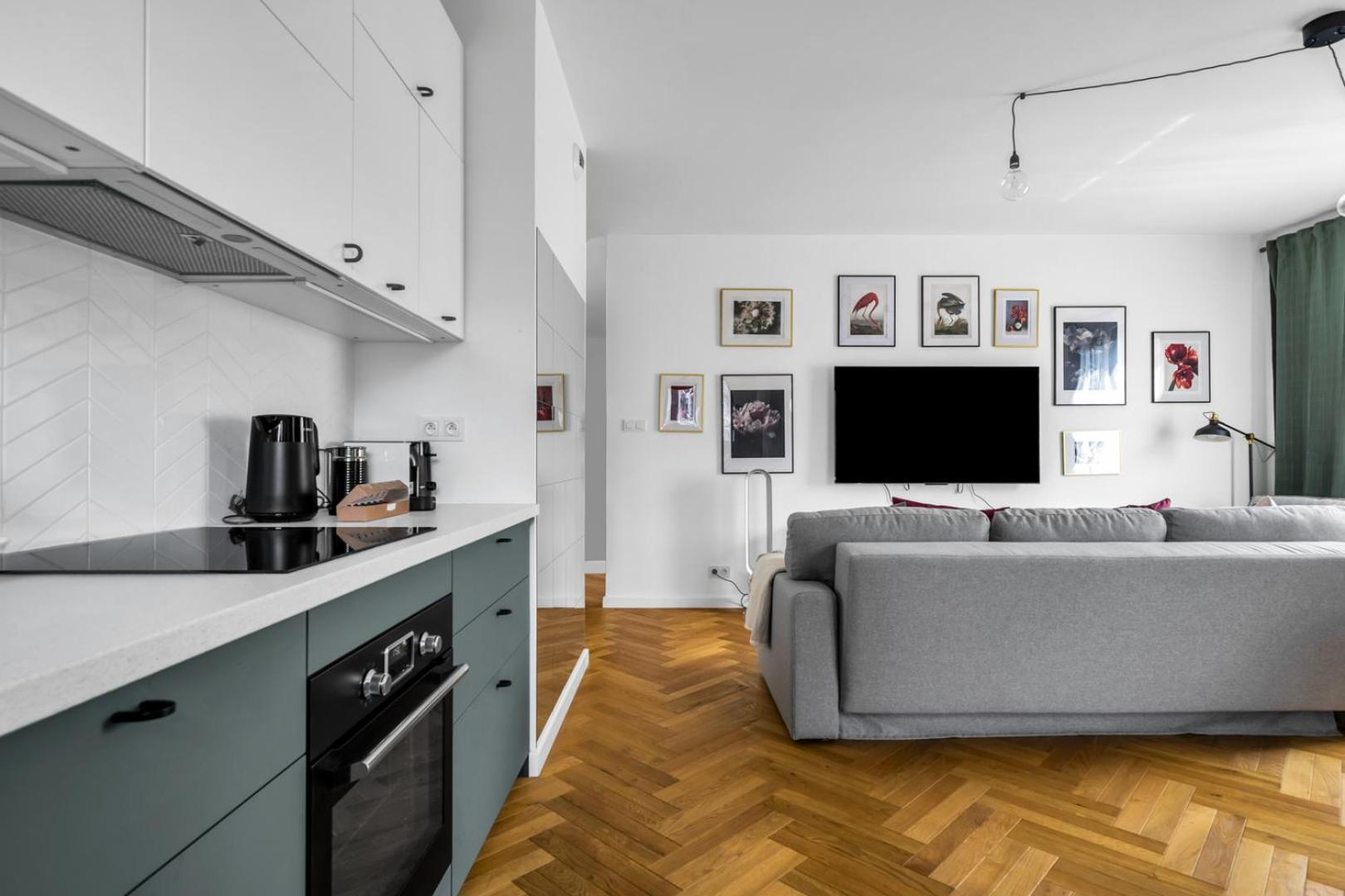 ורשה Skierniewicka Apt - Parking, Workspace, Balcony - By Rentujemy מראה חיצוני תמונה